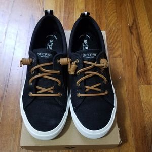 Sperry Sneakers